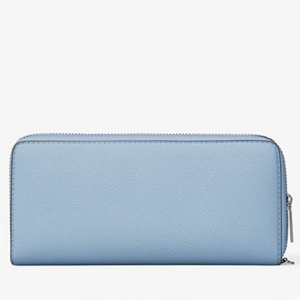 MICHAEL KORS Large Pebbled Leather Continental Wallet Wristlet Phone Holder
NWT - Picture 3 of 16